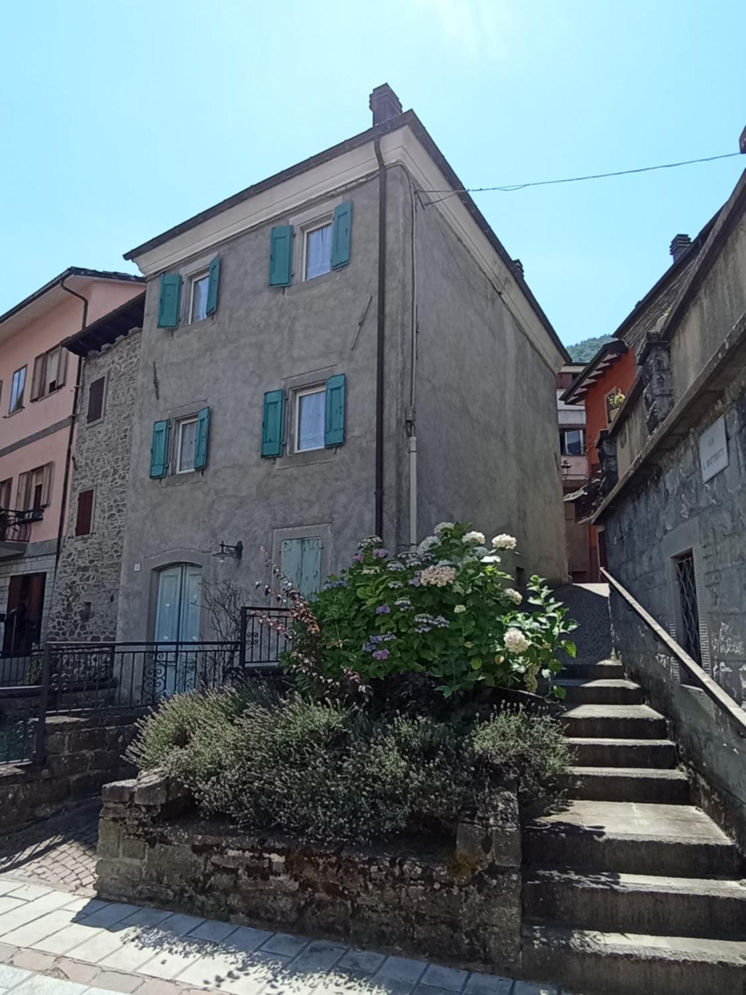 La Casa Di Hilde Villa Riolunato Bagian luar foto